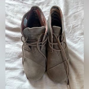 Toms booties 7.5